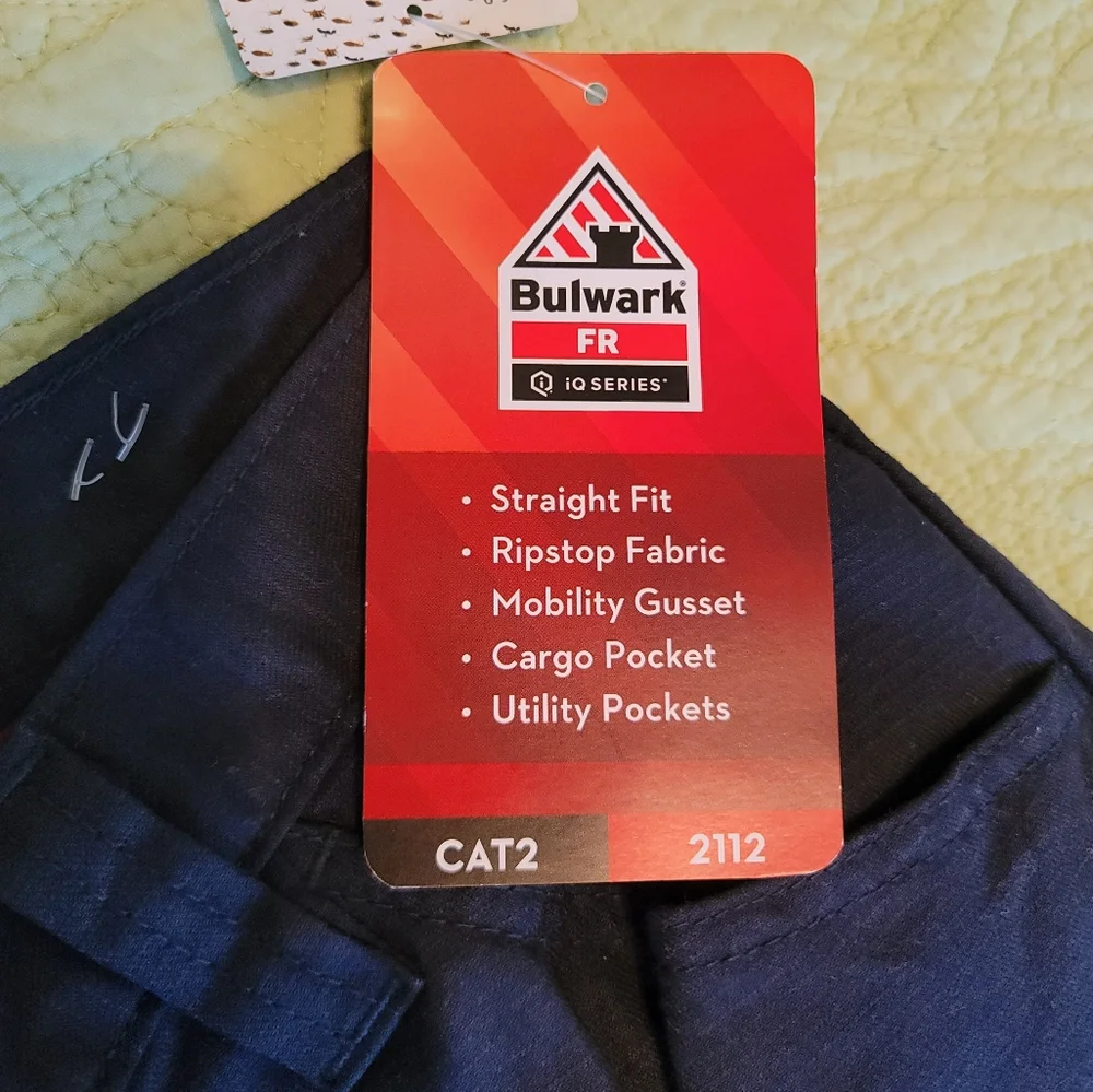 Bulwark Navy Womens Cargo Pants - Picture 4 of 11